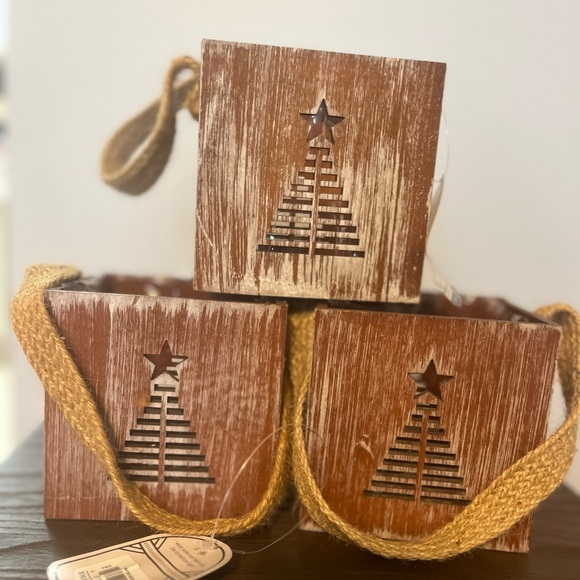 ๐ Arizona East Winter Wood Box Planters Set of 3 4x4โ - Picture 1 of 6